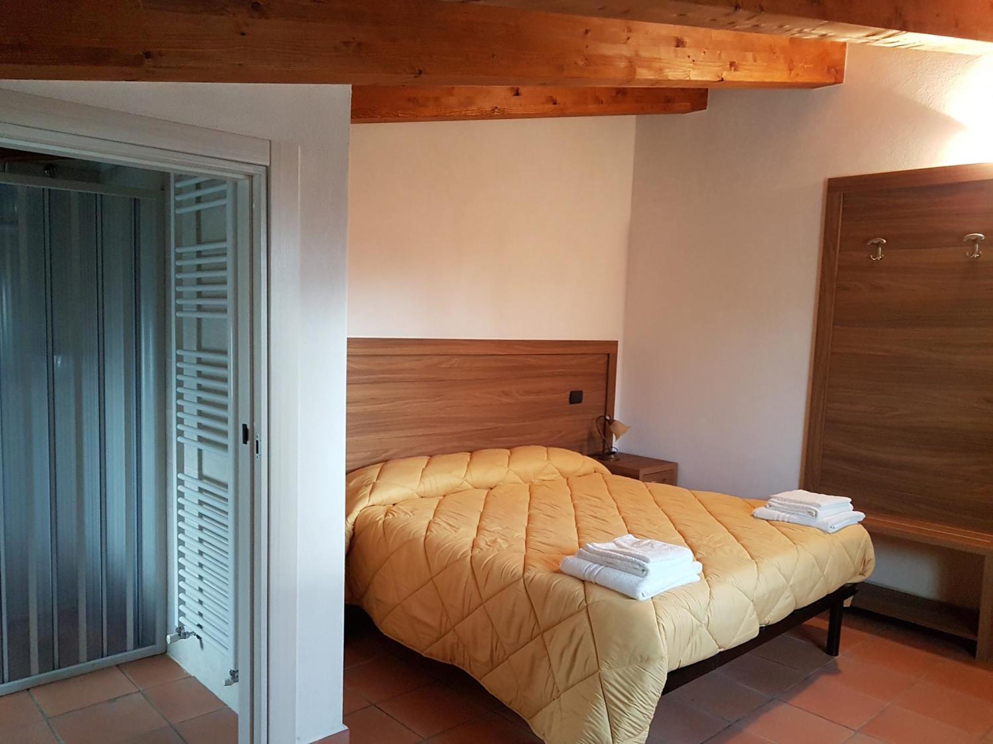 Agriturismo L'Ulivo Падула Екстер'єр фото