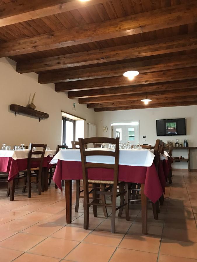 Agriturismo L'Ulivo Падула Екстер'єр фото